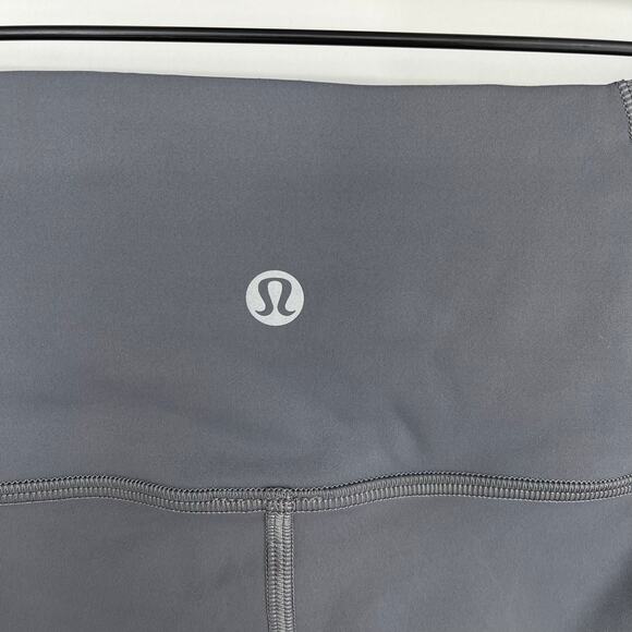 Lululemon Run Smoothly 7/8 Tight Titanium Gray Size 10 Nulux Mesh - Picture 11 of 12